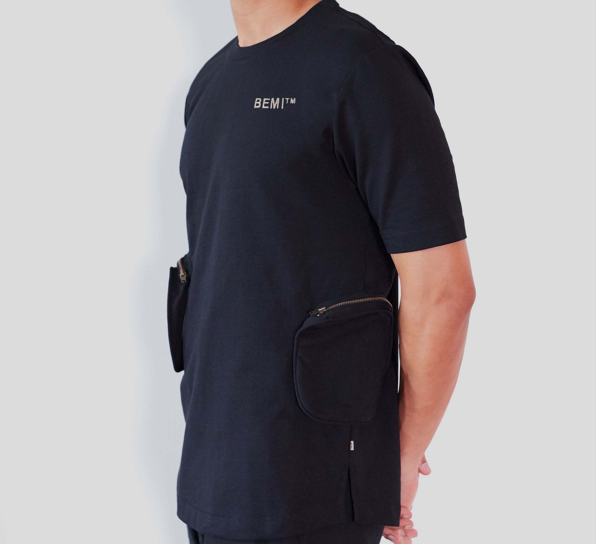 HALF SLEEVE UTILITY T-SHIRT