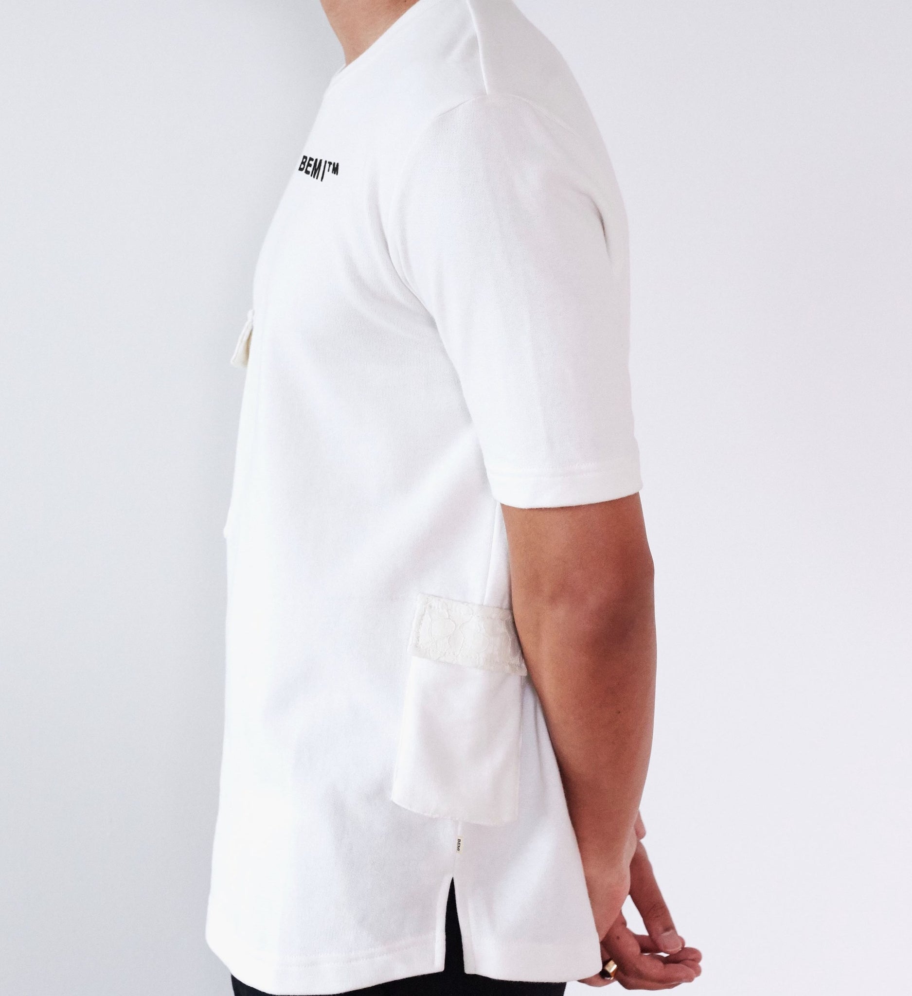 HALF SLEEVE UTILITY T-SHIRT