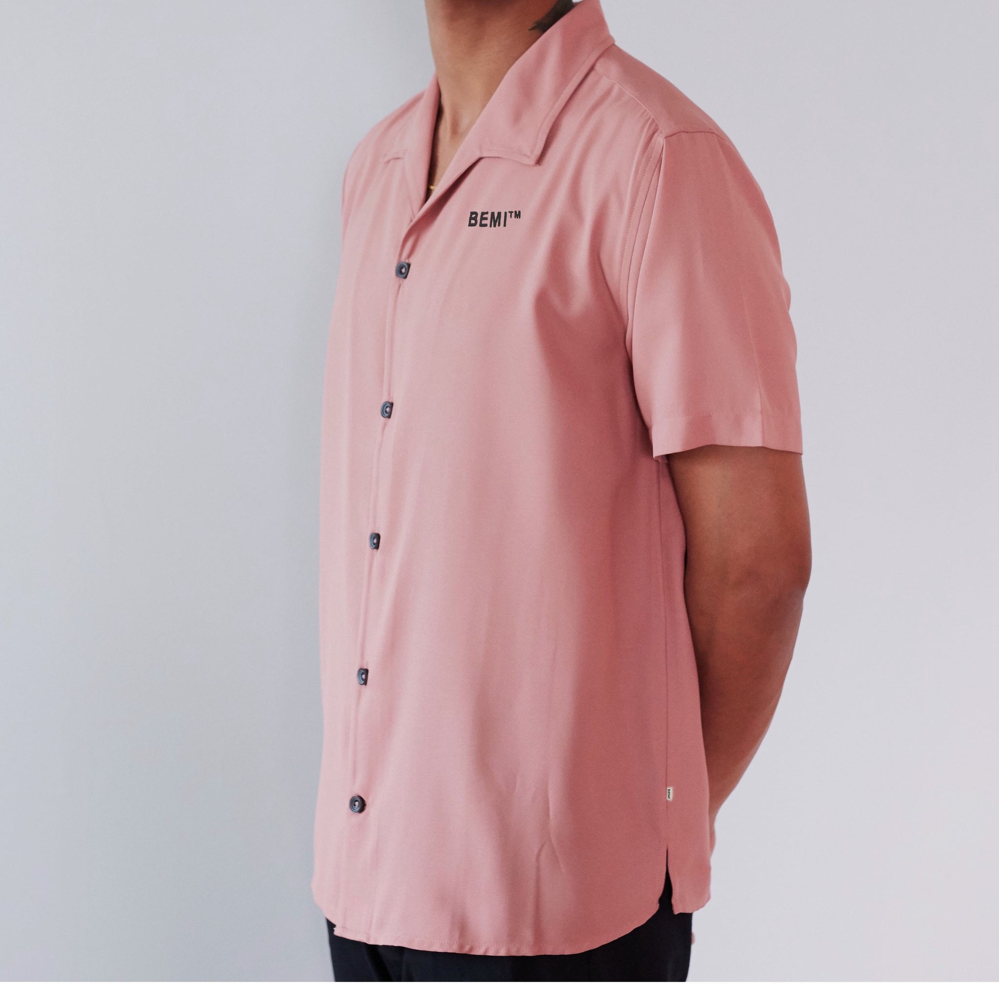 REGULAR FIT HALF SLEEVE SHIRT