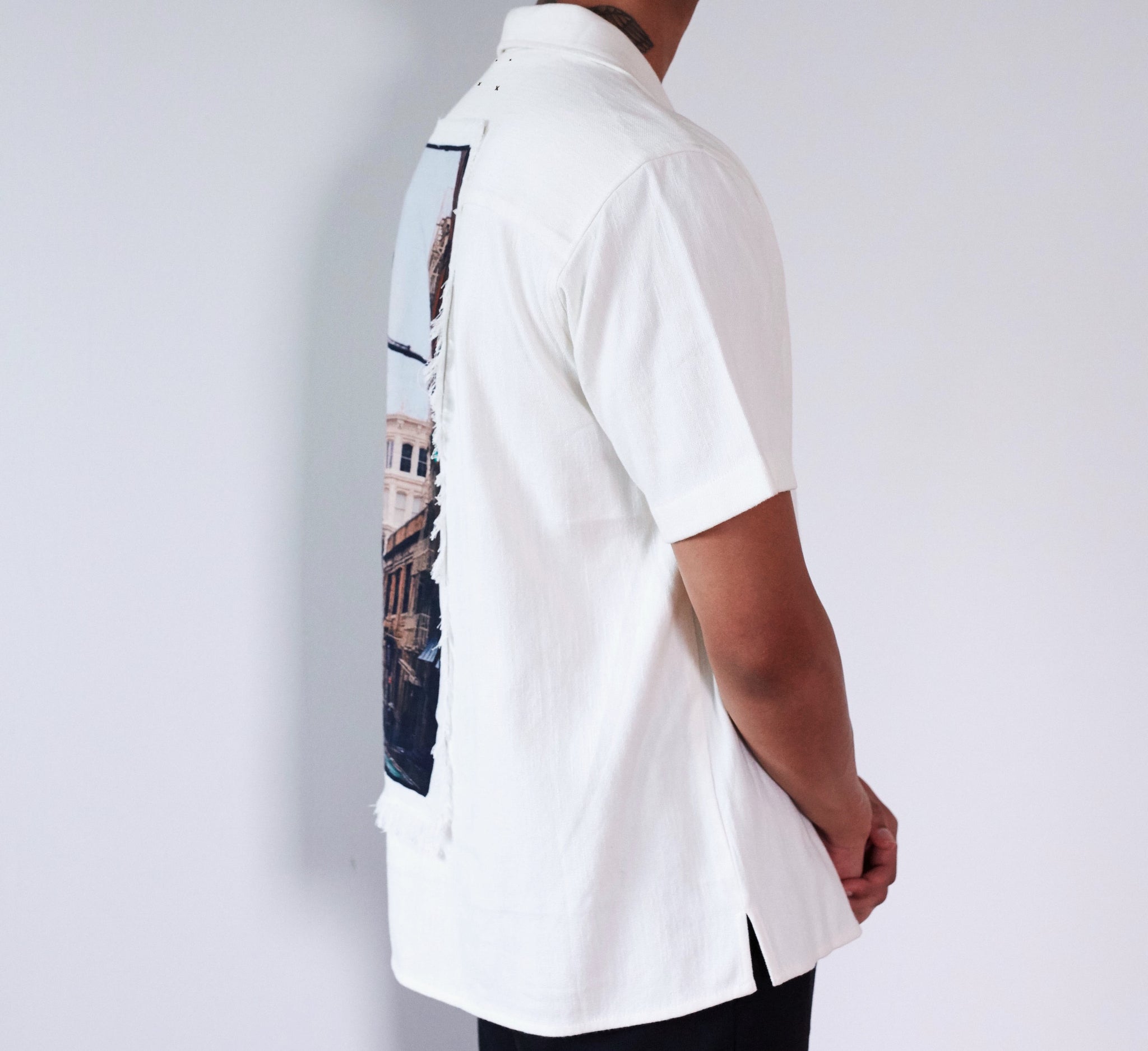 REGULAR FIT HALF SLEEVE SHIRT